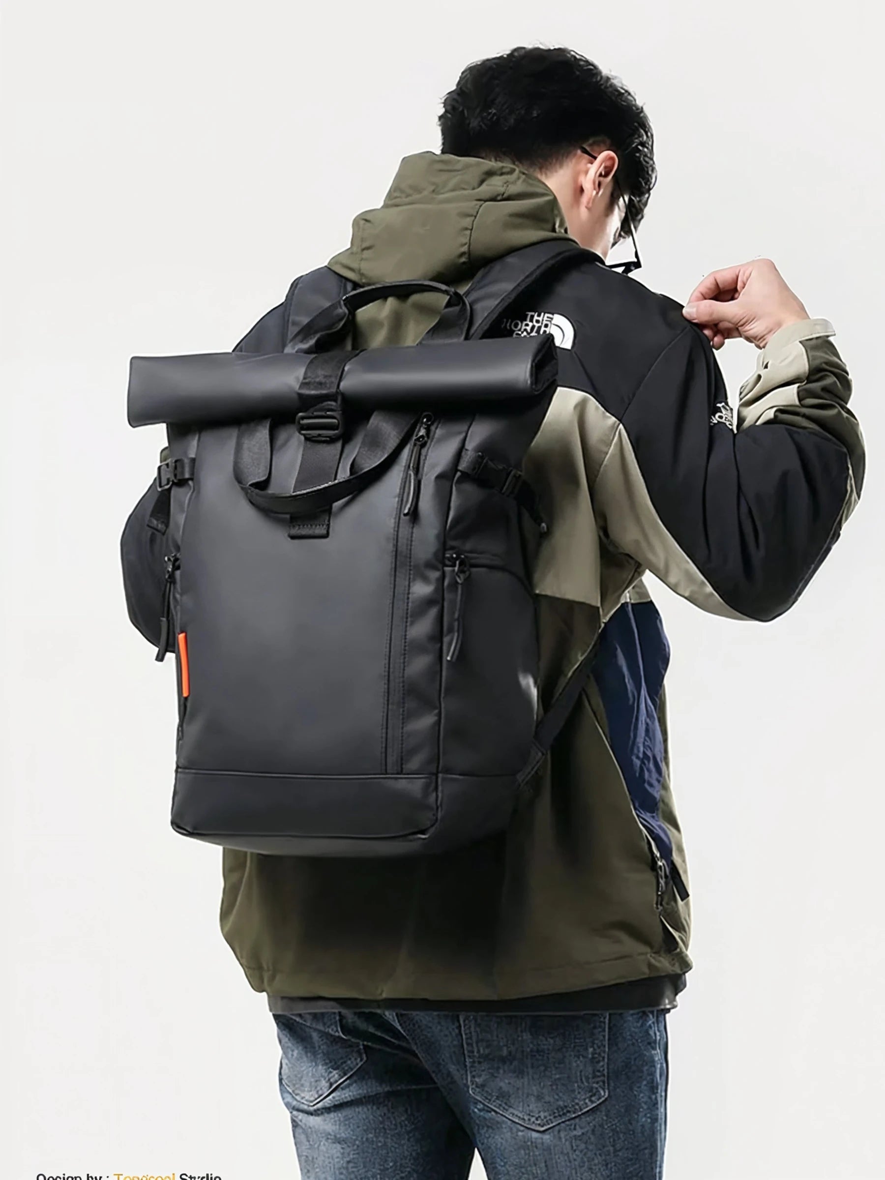 Rolltop Reiserucksack T12